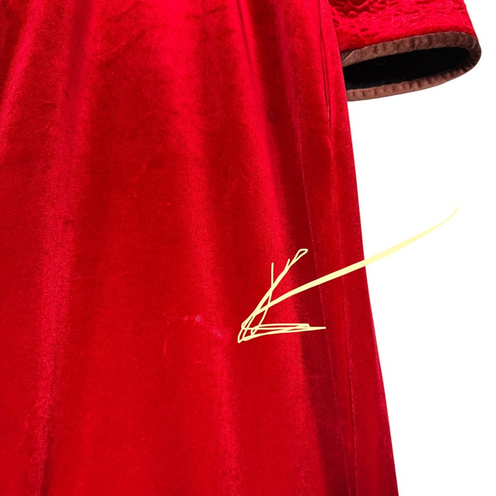 CHRISTIAN DIOR LOUNGE WEAR Vintage Satin Smocked Longline Quilted Housecoat - Picture 9 of 15